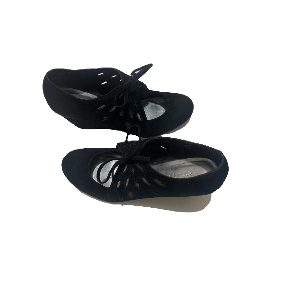 APOSTROPHE PORTIA SUEDE BLACK WEDGE BOOTIE IN SIZE 8m